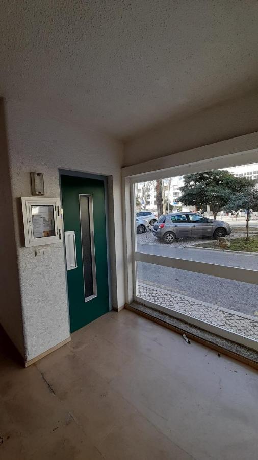 Carcavelos Surf Beach House 외부 사진